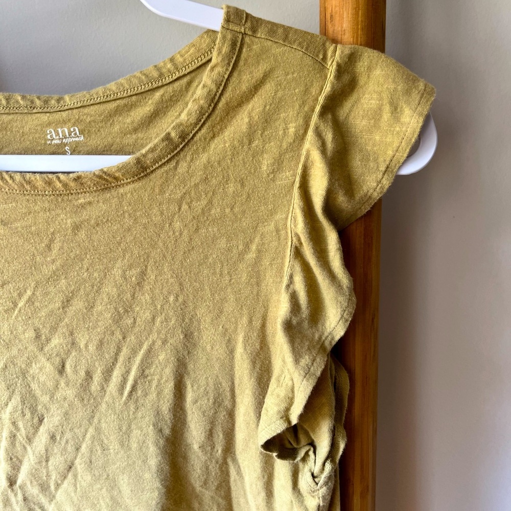 Sage green flutter sleeve top!